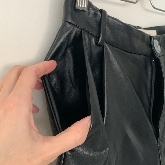 Aeron Vegan Leather Shorts - Picture 7 of 8
